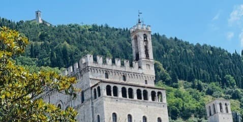 Tuscany or Umbria: Which Italian Region Should You Visit?