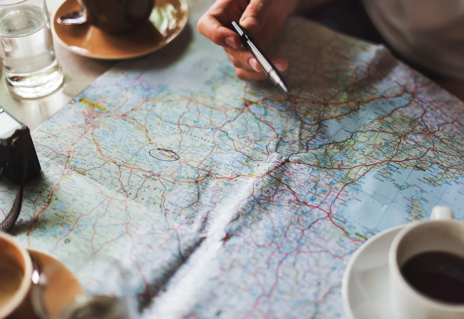 Travel Planner vs Travel Agent: Understanding the Key Differences