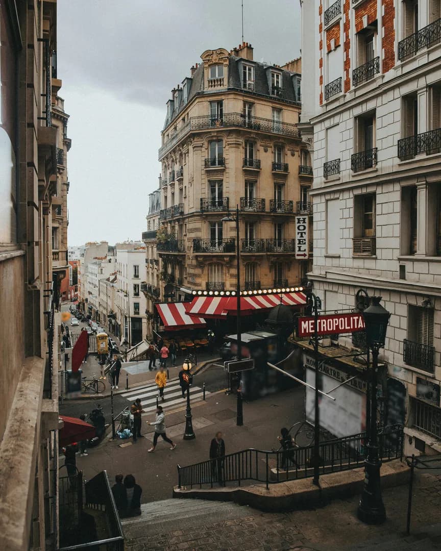 Affordable Luxury: Rooftop Bars at Five-Star Hotels in France and Italy