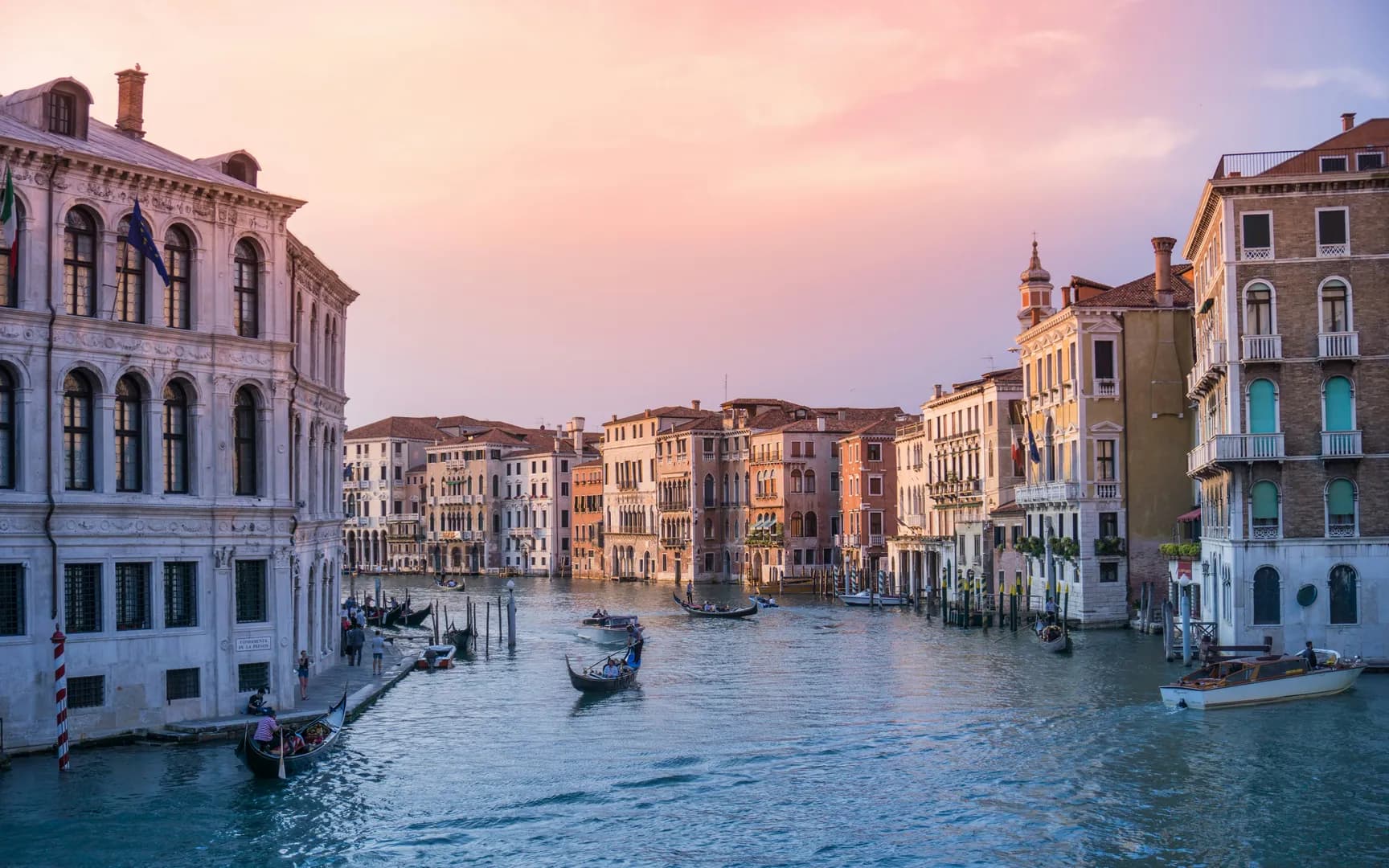 How Far in Advance Should You Book Your Italy Trip?